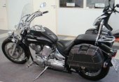 2000 Yamaha XVS 1100 Drag Star photo
